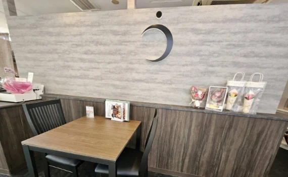 うな希゛希々花 八尾店 店舗写真3